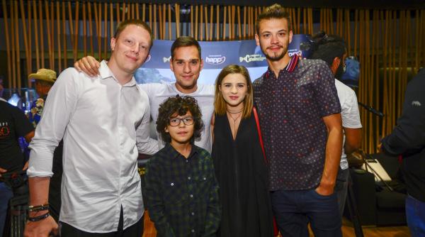 bubu si cristi comaroni semneaza coloana sonora a serialului o gramada de caramele de la happy channel