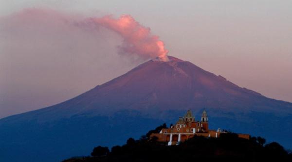 video vulcanul popocatepetl a erupt dupa cutremurul de 7 1 grade din mexic
