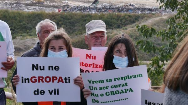 mesaj disperat nu autorizati groapa de gunoi de la glina nu ne condamnati la moarte