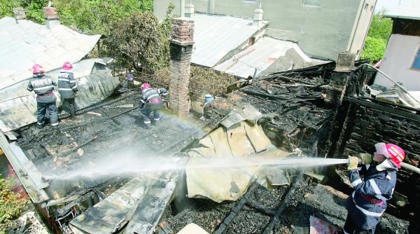 pad va acoperi si riscul de furtuna si incendiu polita se scumpeste