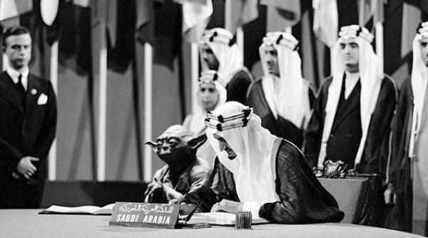 problema bizara intr un manual scolar din arabia saudita yoda apare intr o fotografie alaturi de regele faisal