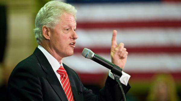 romanul politist scris de bill clinton si james patterson va fi adaptat intr un serial tv
