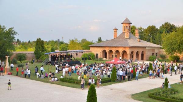 festivalul armonii poetice are loc in perioada 30 septembrie 8 octombrie la palatul mogosoaia