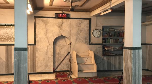 atentat sinucigas asupra unei moschei siite din kabul