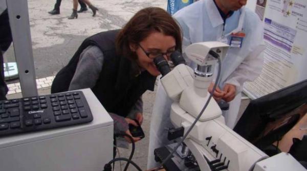 galati campusul stiintei isi asteapta vizitatorii in noaptea cercetatorilor 2017