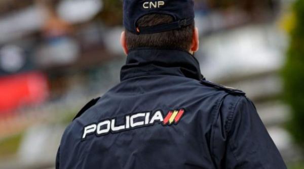 spania politia a sigilat peste jumatate din scolile din catalonia destinate sectiillor de votare la referendum