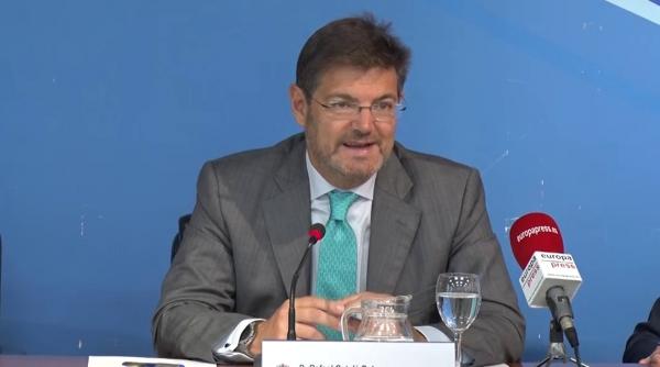 spania cauta moduri de a suspenda autonomia catalana