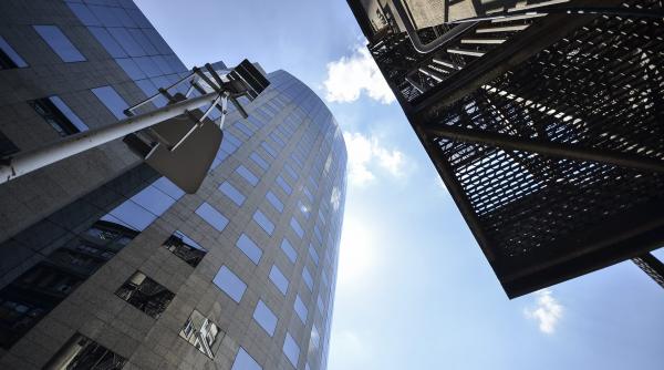 trei sferturi dintre cladiri fara aviz de securitate la incendiu