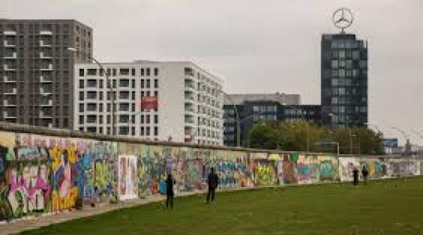 la 27 de ani de la reunificare germanii nu se simt uniti