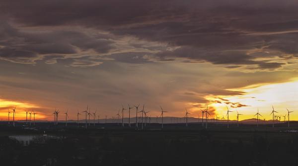 cod galben de intensificari ale vantului in judete din moldova si transilvania pana la ora 21 00