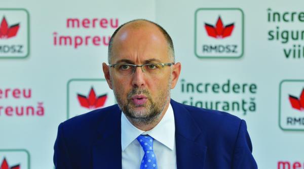 hunor ameninta dupa ce si a luat teapa