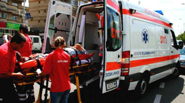 socant o adolescenta a lesinat in ora de curs dupa ce s a drogat chiar in incinta liceului