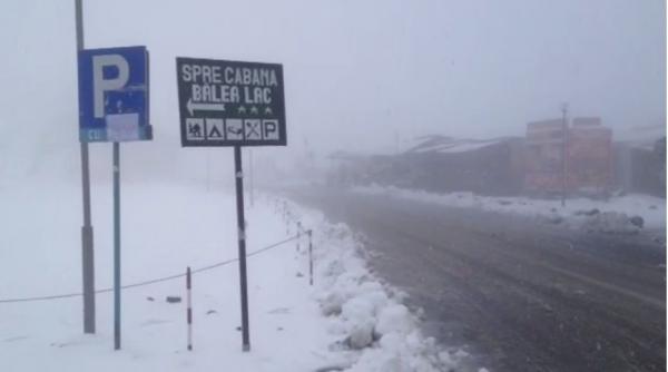 transfagarasanul ese inchis intre balea cascada si balea lac din cauza zapezii si a viscolului