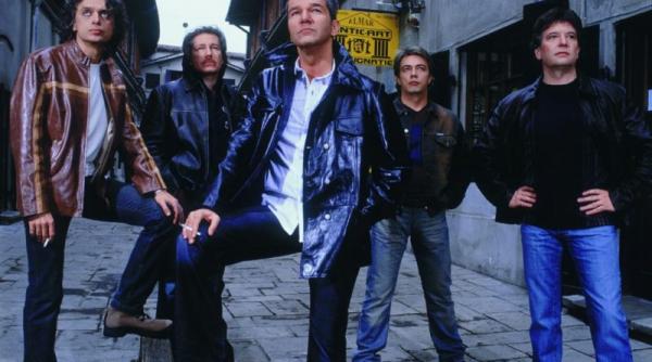 concert holograf unplugged la teatru la sala mare a tnb