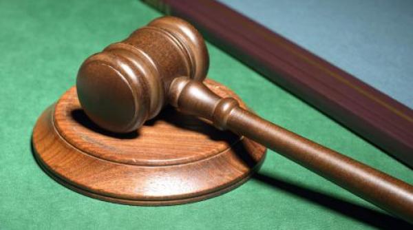 doi militari din timisoara acuzati de trafic si cumparare de influenta