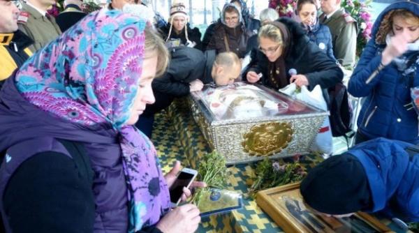 iasi peste 600 de persoane au avut nevoie de ingrijiri medicale in perioada pelerinajului la sfanta parascheva