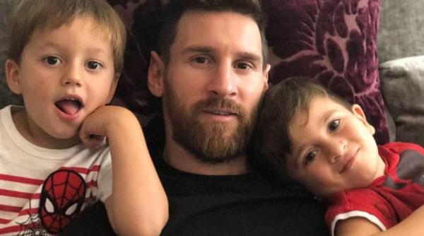 messi tata pentru a treia oara