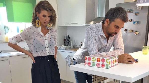 pacatul cea de a doua parte a productiei o gramada de caramele incepe astazi la happy channel