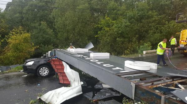 documentele care arata cine este vinovat de moartea studentului peste care a cazut poarta de la intrarea in timisoara