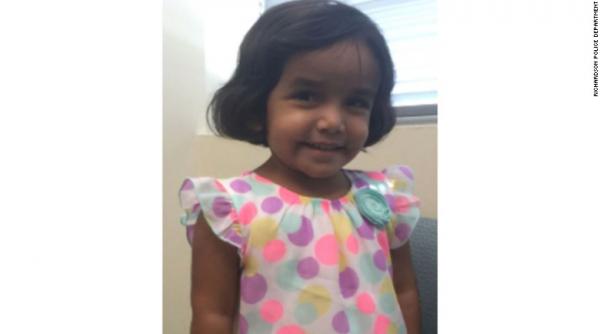 fetita pedepsita de tata sa stea afara noaptea gasita moarta intr un canal de scurgere tatal a fost arestat