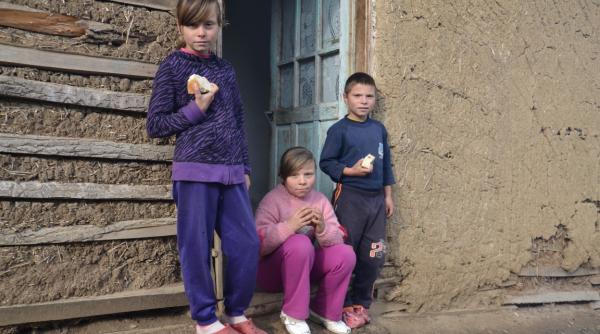 gala de strangere de fonduri pentru persoane fara venituri sau asigurari medicale