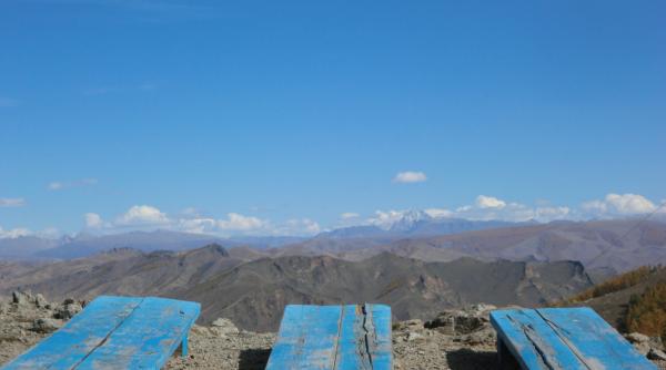 avalansa pe cel mai inalt pisc din mongolia 12 alpinisti si au pierdut viata