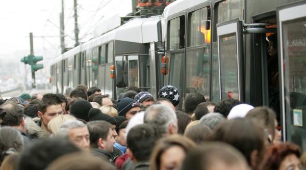 circulatia tramvaielor liniei 41 blocata de peste 30 de minute pe sensul spre ghencea