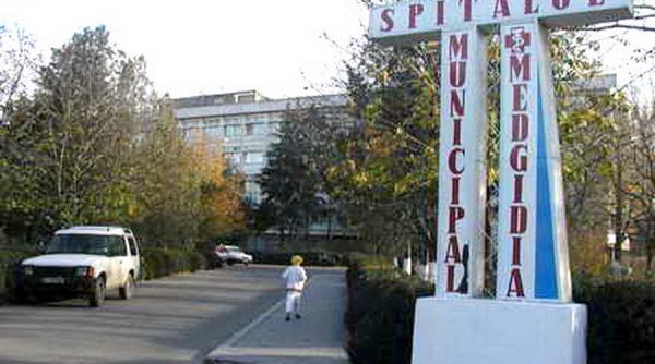 scandalos un copil de 4 ani a cazut de la fereastra spitalului unde era internat