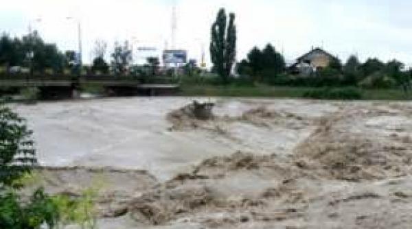 cod galben de inundatii pe rauri din judetele satu mare si maramures