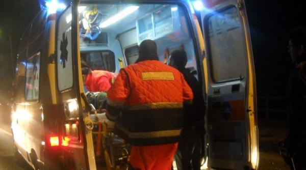 socant un roman a fost batut stropit cu alcool si incendiat la torino