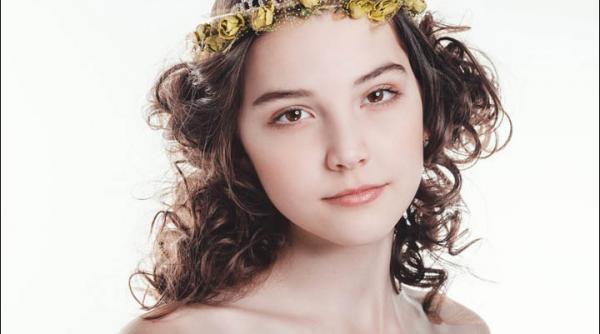 un model in varsta de 14 ani a murit din cauze care nu sunt clare inca