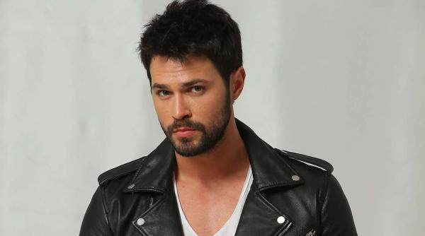 petru paun tanarul cuceritor din fructul oprit de la antena 1