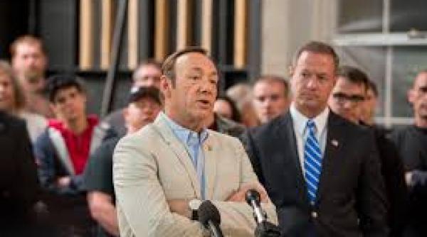 netflix renunta la orice colaborare cu kevin spacey