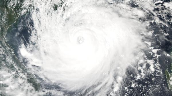 27 de morti in urma taifunului damrey