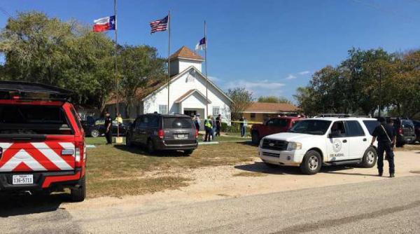 atac armat la o biserica din texas sunt cel putin 27 de morti si numerosi raniti