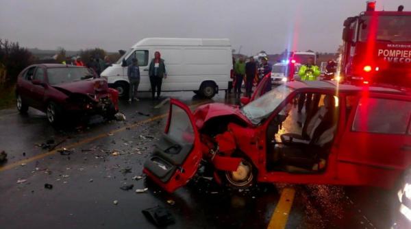 accident mortal in hunedoara un tanar a decedat iar alti 6 au fost raniti