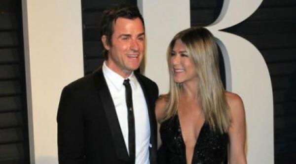 jennifer aniston si justin theroux asteapta primul lor copil