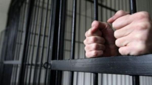 perchezitii de amploare la penitenciarul giurgiu intr un dosar de inselaciuni prin metoda accidentul