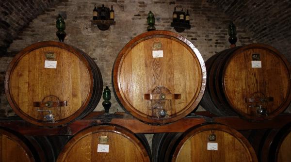 tragedie la botosani un barbat a murit dupa ce s a intoxicat cu monoxidul de carbon emanat de vinul in fierbere