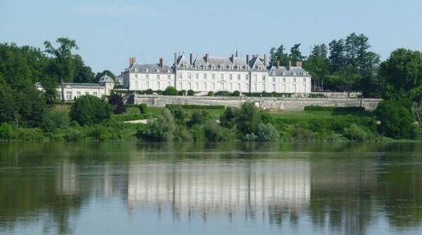 un castel celebru de pe valea loarei scos la vanzare pentru 30 milioane de dolari