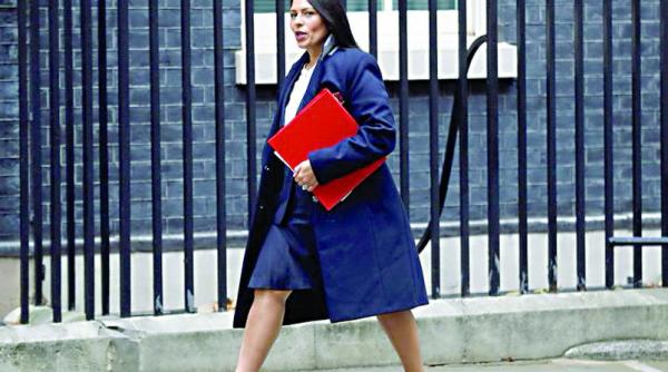 complot ue pentru inlaturarea theresei may