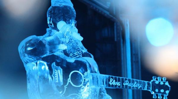 a 13 a editie a hotelului de gheata pe baza de concurs