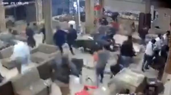 cutremur de 7 3 pe scara richter de la granita dintre iran si irak peste 168 de morti si 1650 de raniti