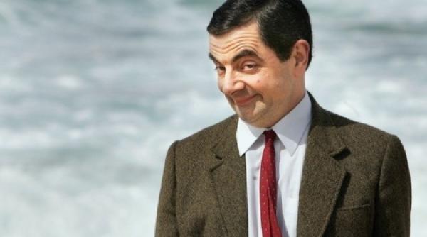 rowan atkinson mr bean va deveni tata din nou la varsta de 62 de ani