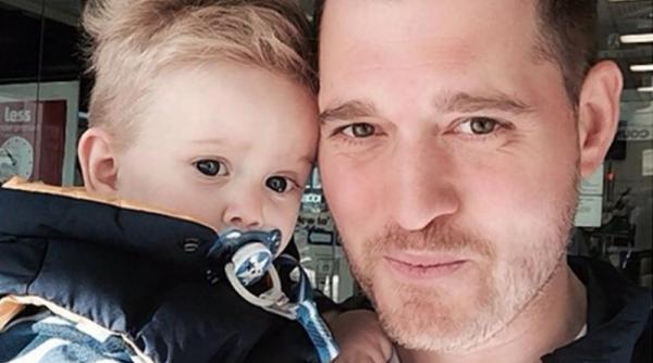 michael buble revine pe scena dupa lupta fiului sau cu un cancer la ficat