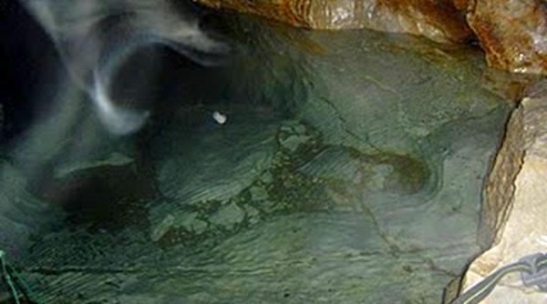 arii protejate ale romaniei izvoarele izvernei si rezervatia botanica cioclovina