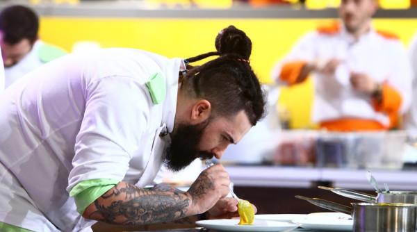 echipa verde a pierdut primul concurent in confruntarea chefi la cutite de aseara