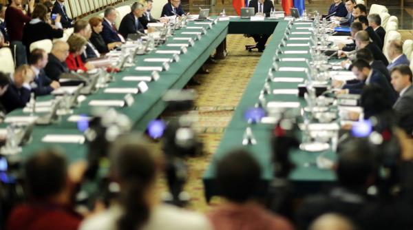 guvernul ar putea discuta miercuri un proiect de lege pentru modificarea codurilor penale