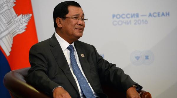 moartea democratiei a avut loc in cambodgia