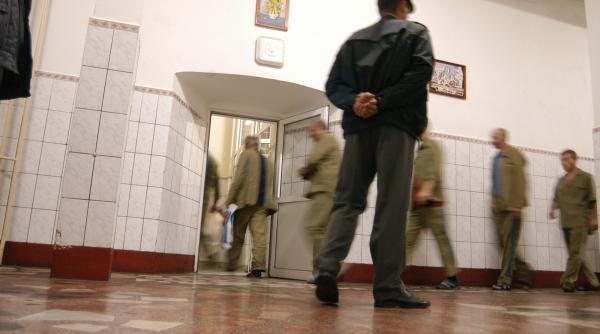 ministrul justitiei contre pe seama detinutilor eliberati